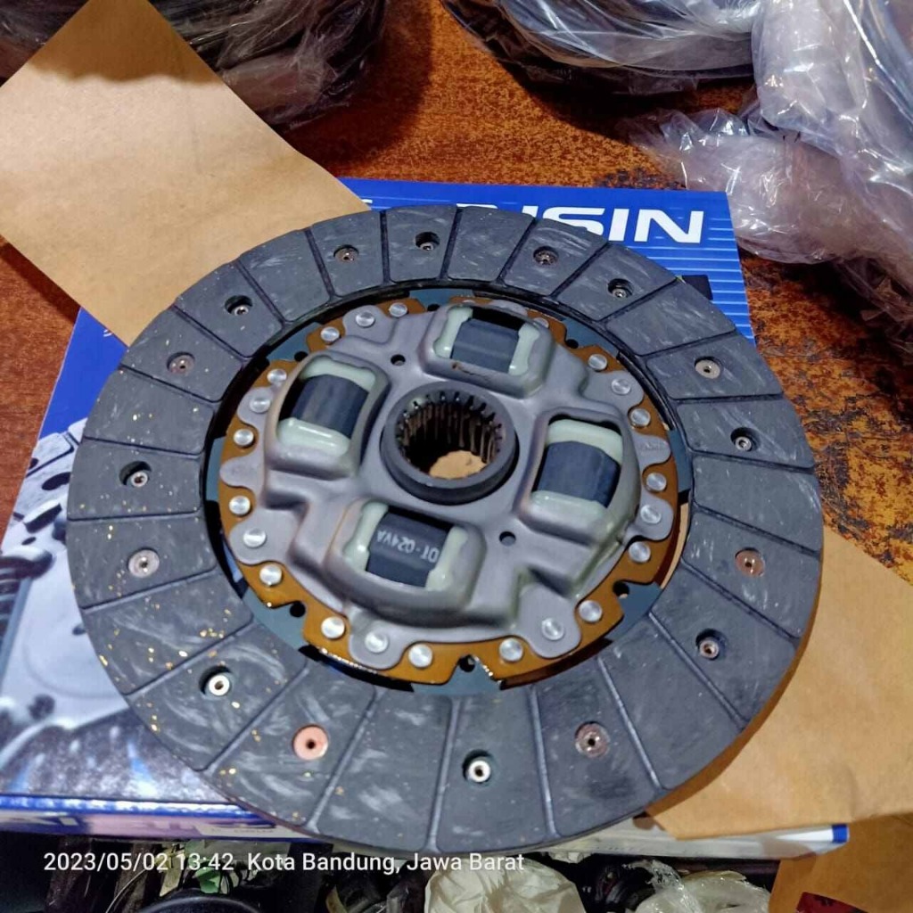 Kampas Kopling Toyota Hiace Bensin Diesel Lama LH 11 RH 11 Aisin Japan