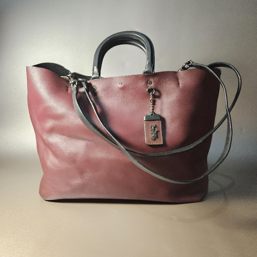 Tas Bahu Wanita Coc Rogue Tote Bag