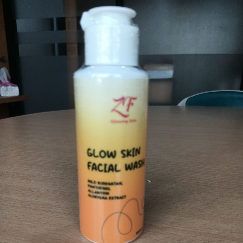 ZF Glowing Skin Facial Wash