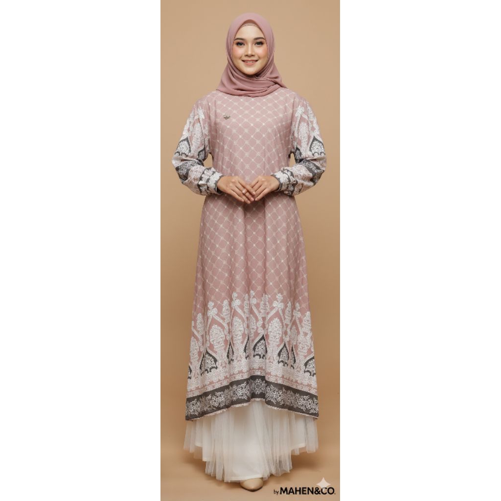 SELLIA SET TUNIK ROK TUTU | gamis motif batik yang cantik dikombinasikan dengan rok tutu yang elegan