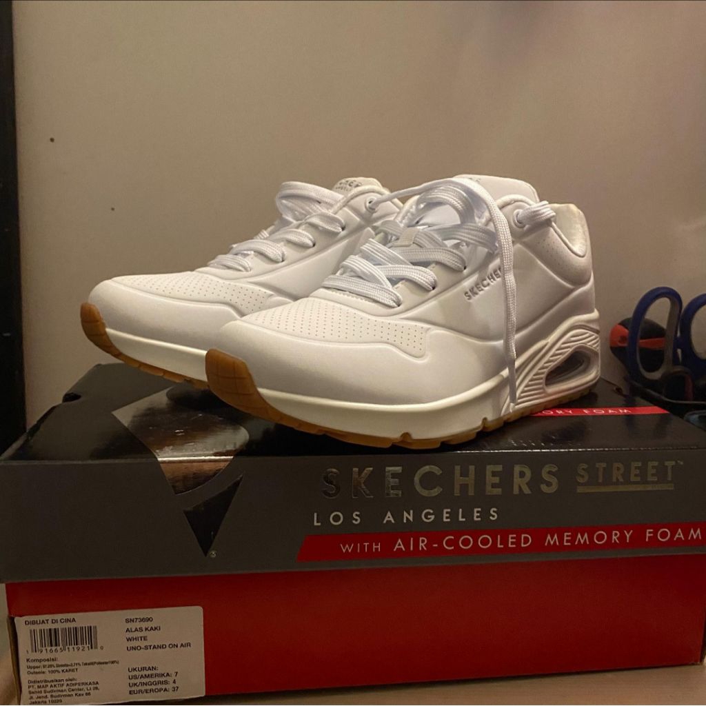 Skechers Uno Women's Sneakers