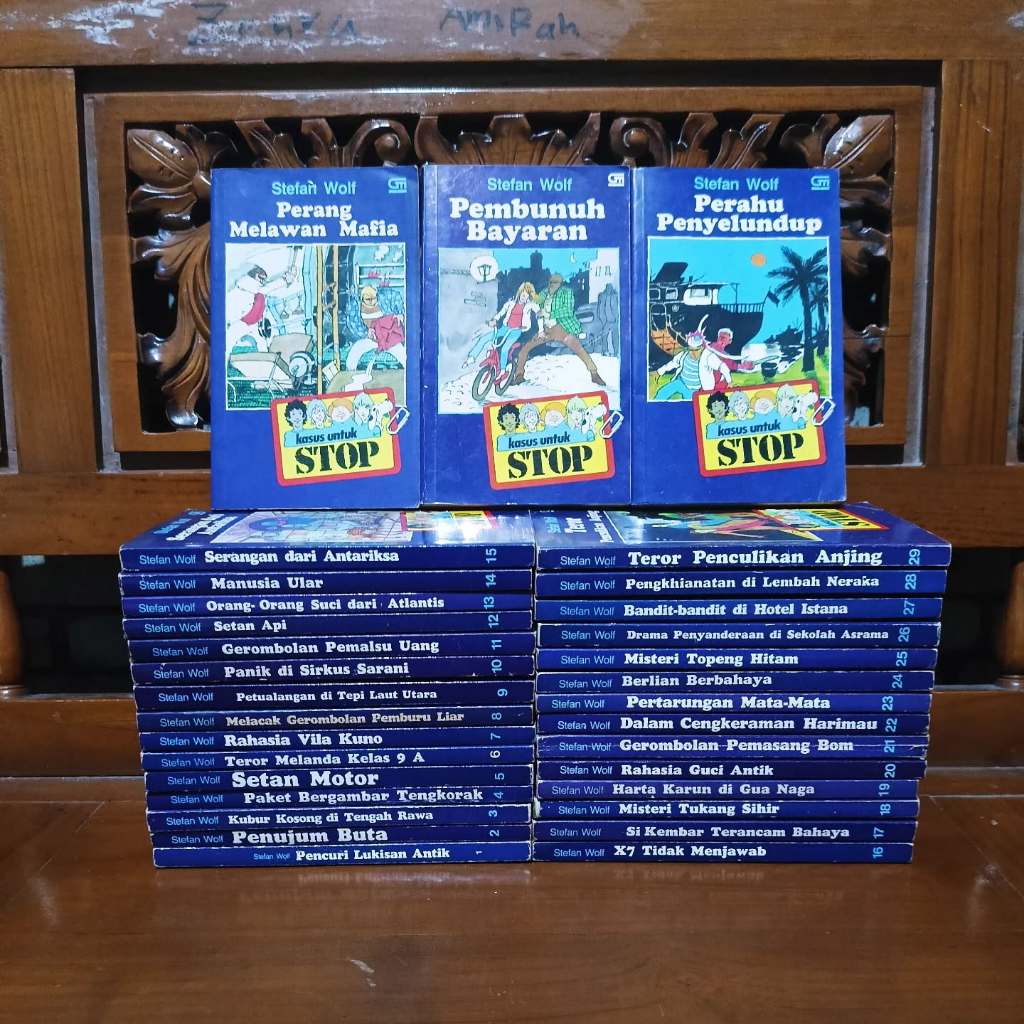 Buku Novel Stefan Wolf Serial Kasus Untuk STOP 1-32