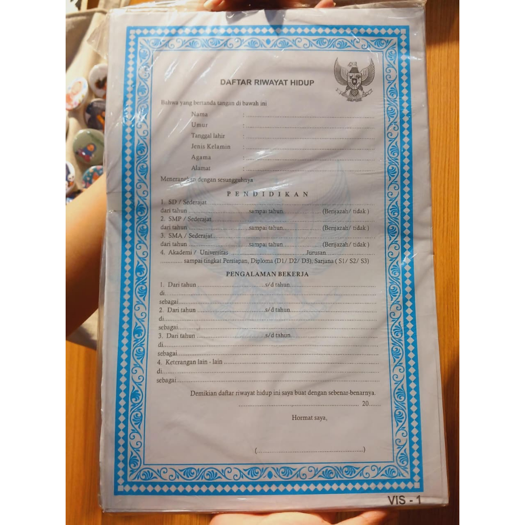 100 Lembar Daftar Riwayat Hidup