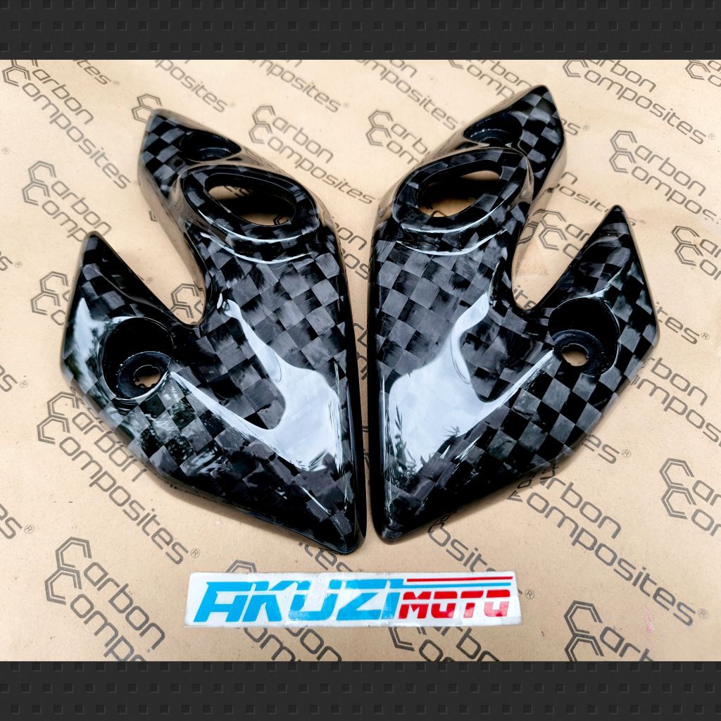 Kupingan Lampu VIXION Old Carbon Kevlar