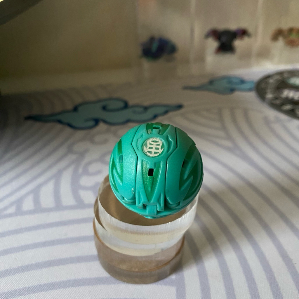 Bakugan Six Legendary warriors B2 Oberus Ventus Bakugan