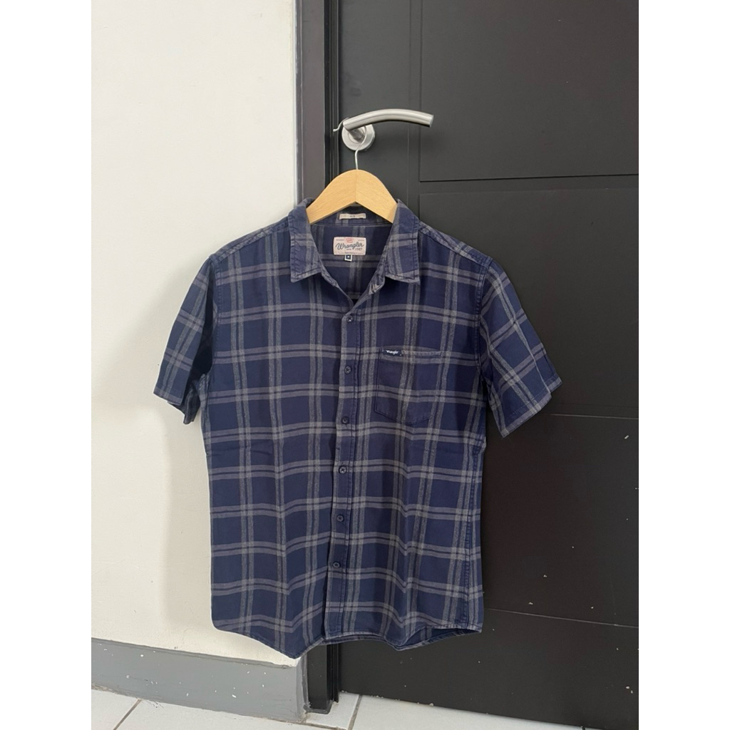 kemeja flannel pria wrangler size M