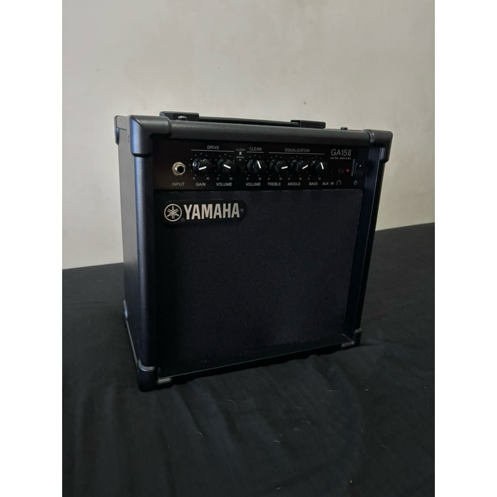 Yamaha GA15II Guitar Amplifier Bekas Second