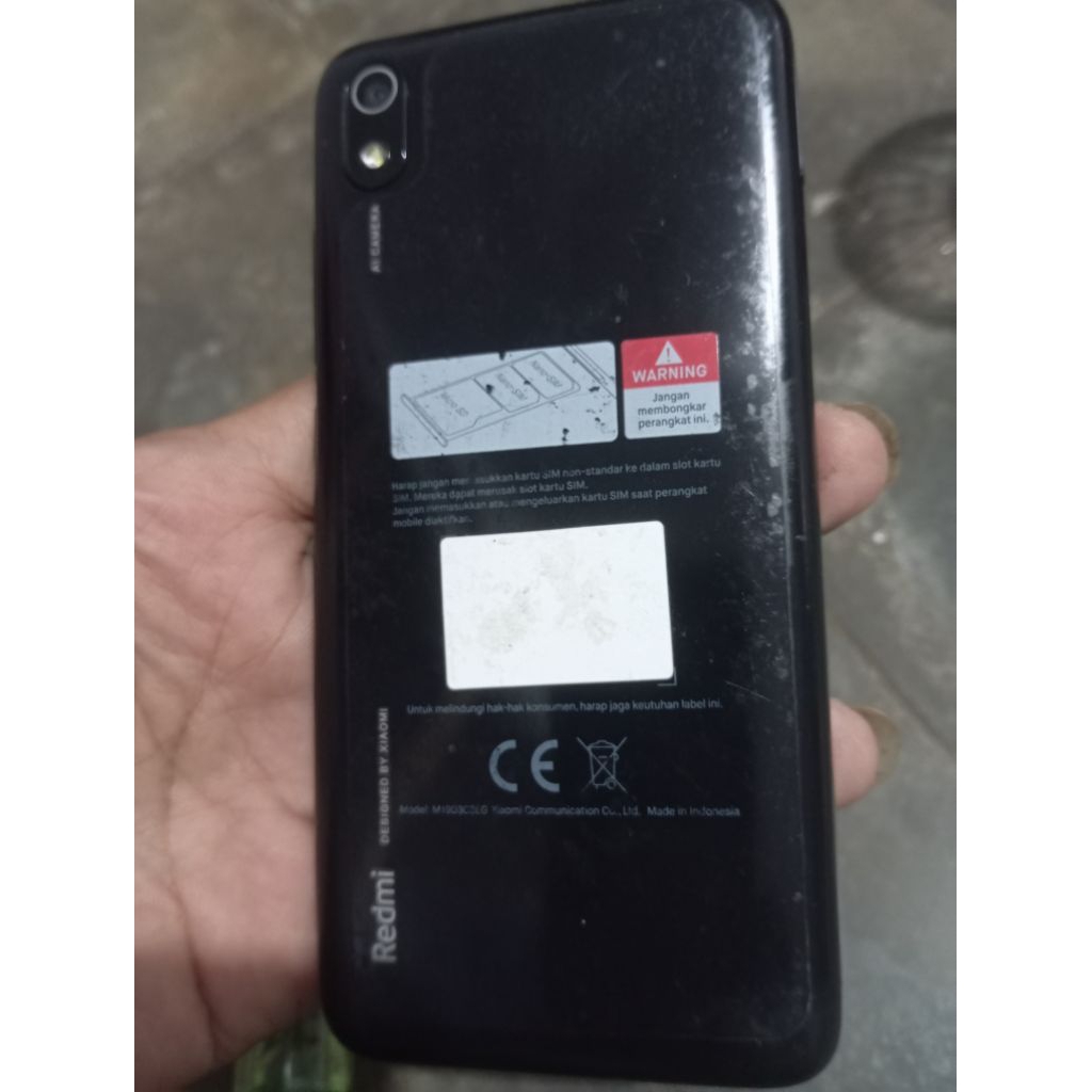 HANDPHONE XIOMI REDMI 7A SECOND TINGGAL PAKAI