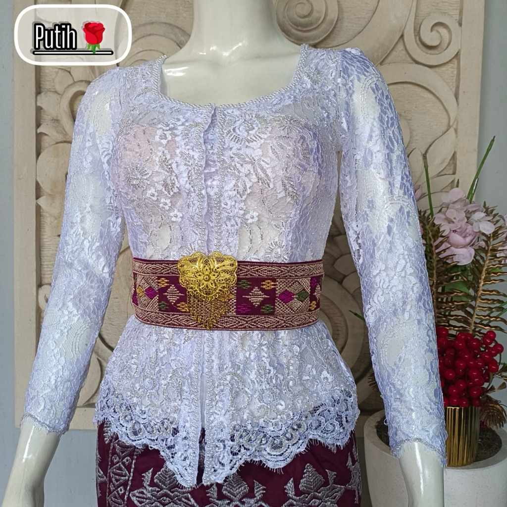 Kebaya brokat segi lima metalic payet/kebaya brokatpayet putih/ kebaya brokat putih bali