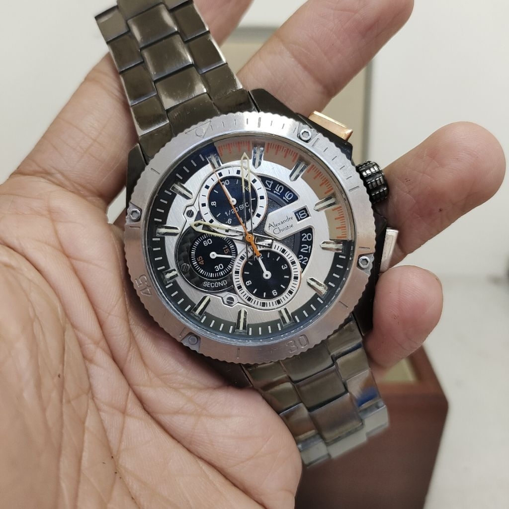 Alexandre Christie second Cowo tipe 6465MC 1