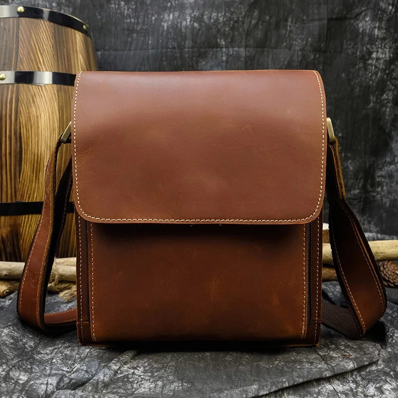 Tas Selempang Kulit Asli Pria – Gaya Retro Messenger dengan Crazy Horse Leather