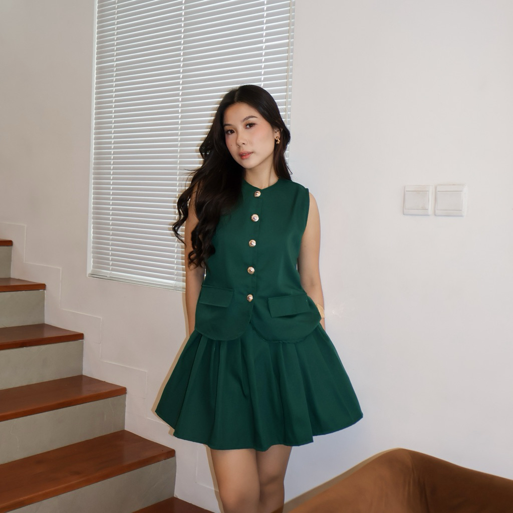 Hazel Vest Set Wanita Sleeveless / One Set Wanita Pendek Rok Tennis - Eleonor