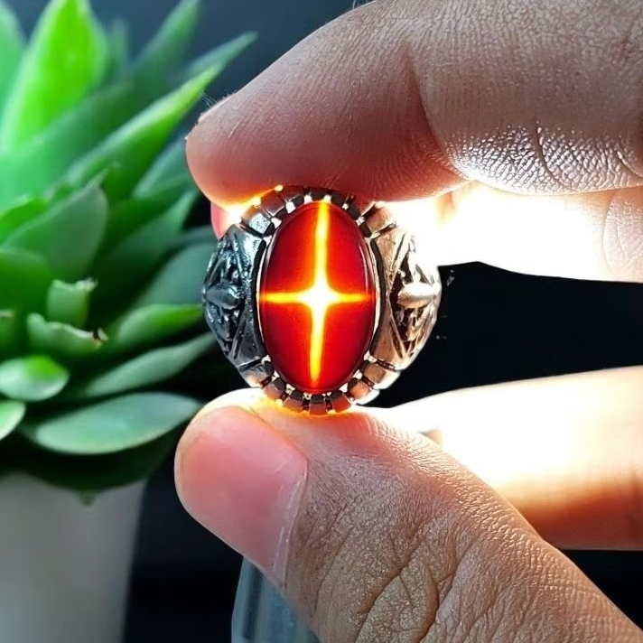 CINCIN BATU AKIK YAMAN WULUNG MOTIF TAPAK JALAK