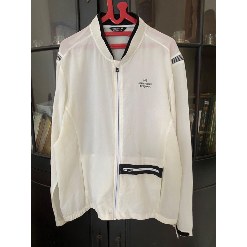jaket jmb stussy putih bekas