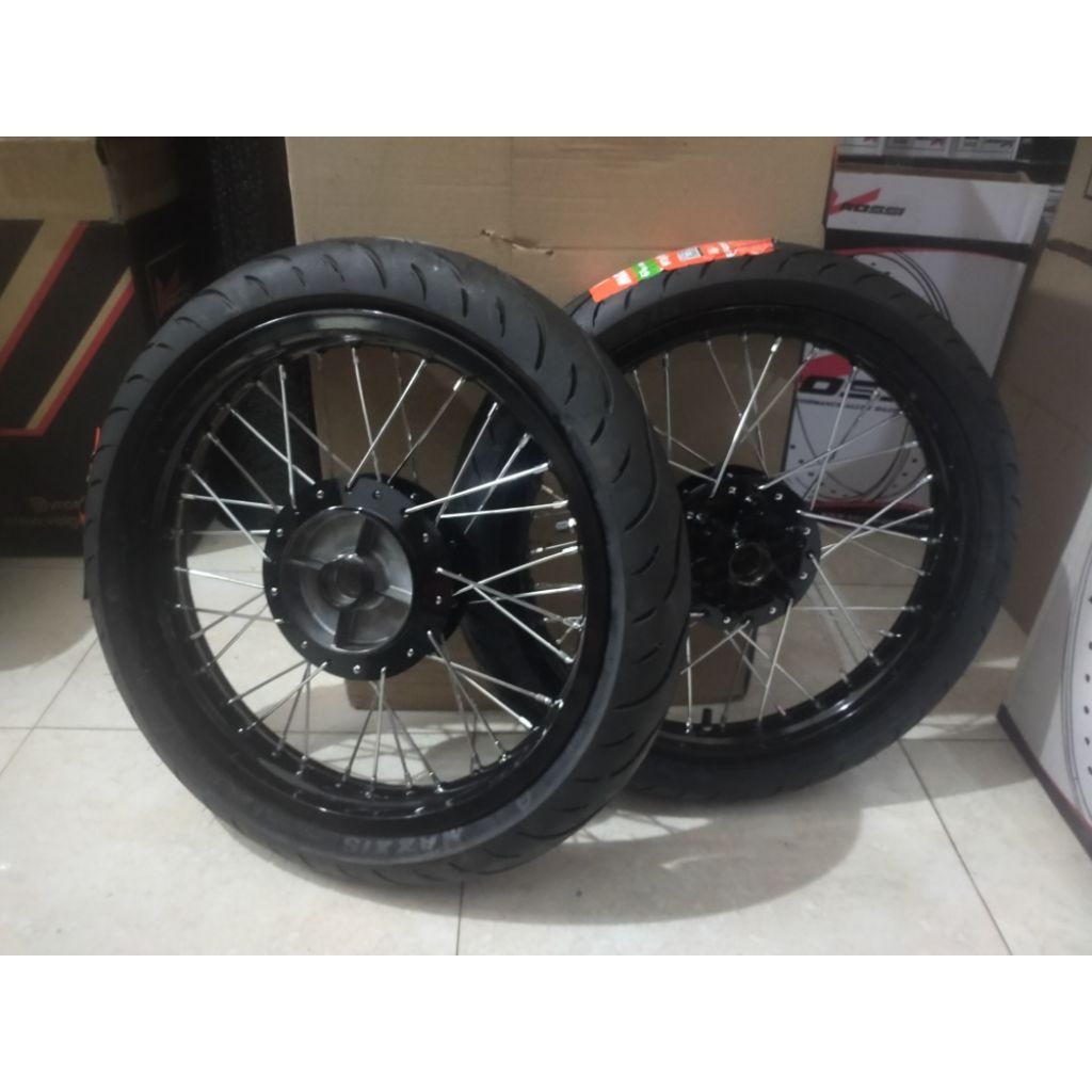 Velg Set  Ukuran Velg 185 - 215  Ring 17 Yamaha Scorpion plus ban