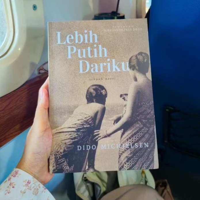 Preloved Lebih Putih Dariku Novel