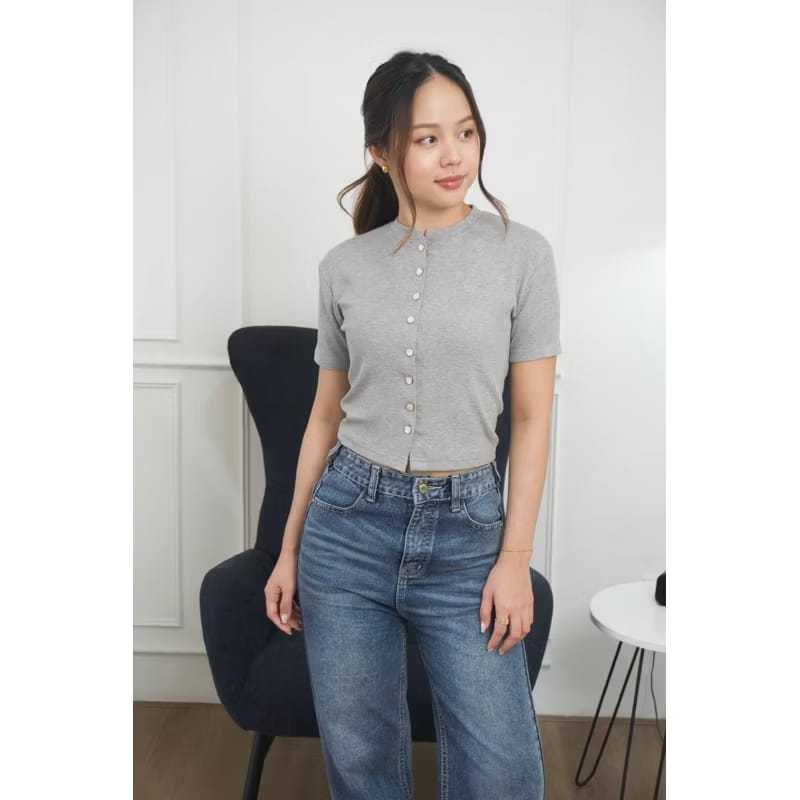 kaff > IONA baju atasan wanita baju rajut kancing aktif lengan pendek basic korean style
