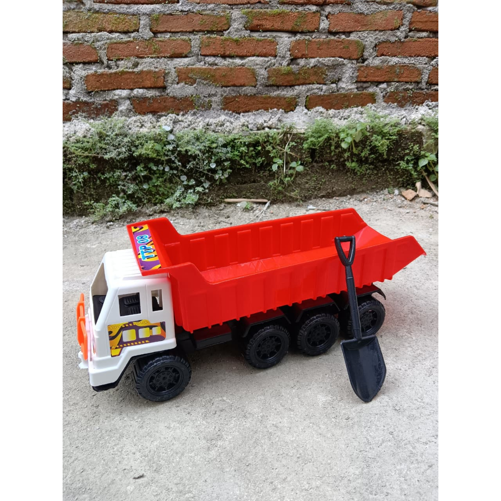 TRICTRAC MAINAN MOBILAN TRUK PASIR (TTP08)