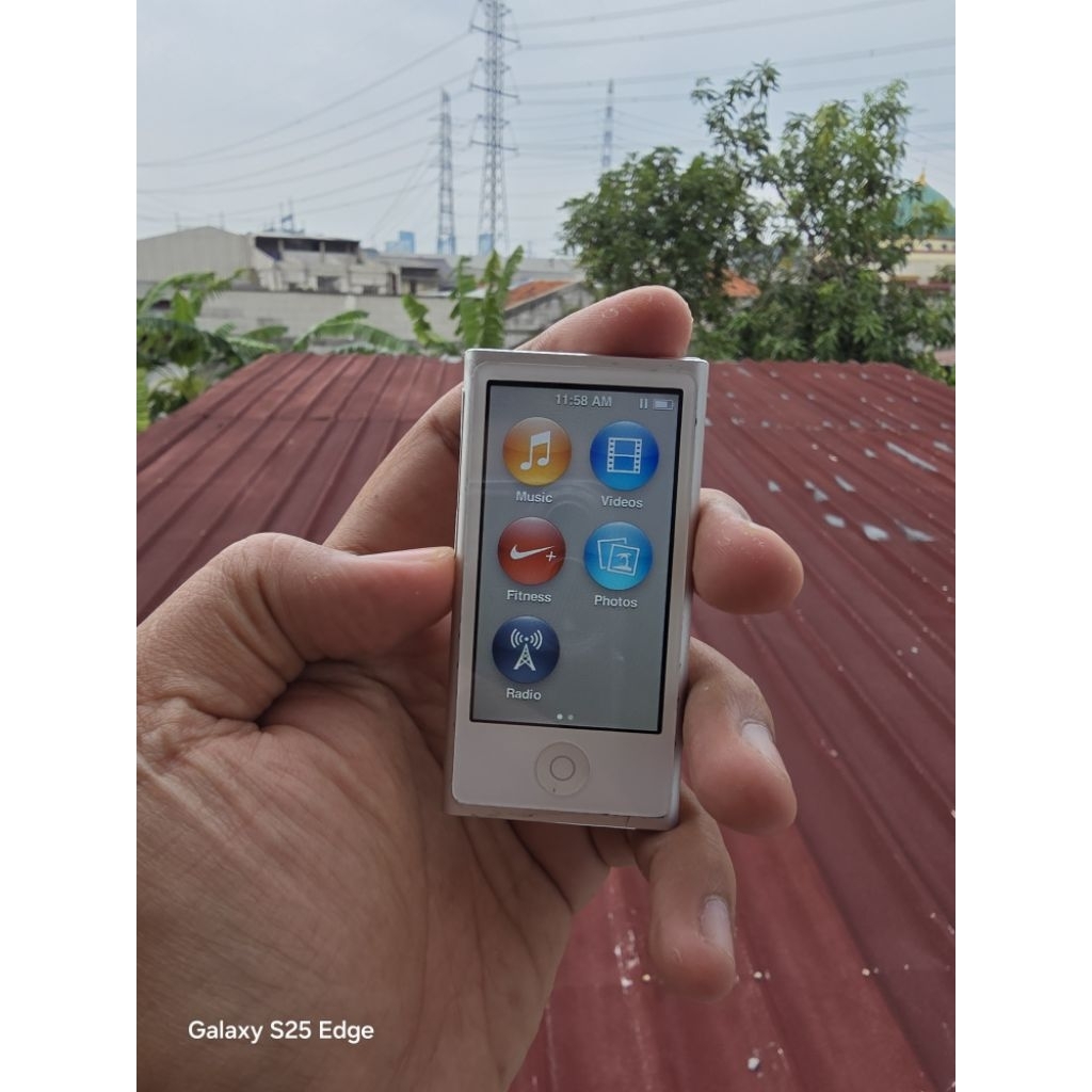 Apple iPod Nano 7th 16gb