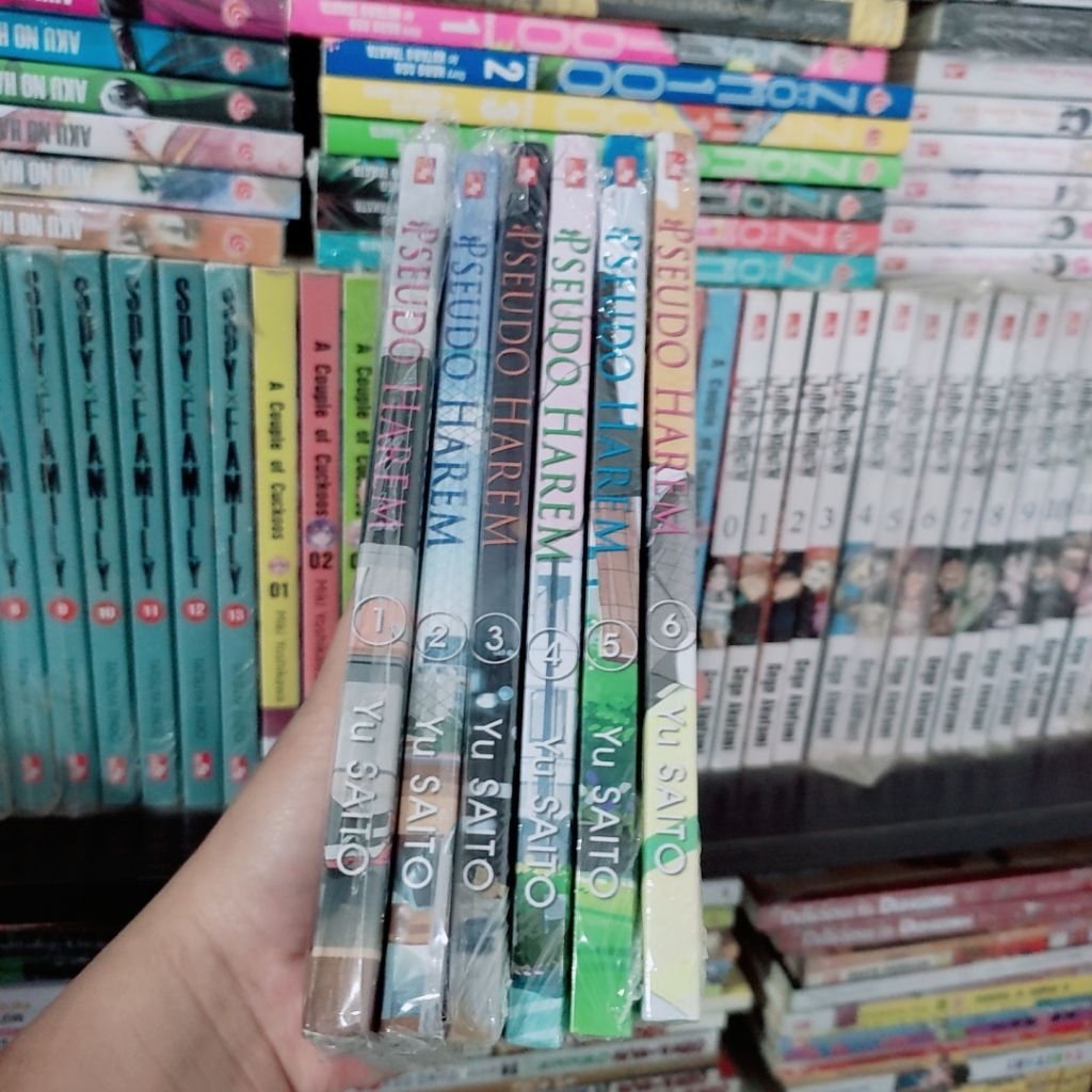 komik pseudo harem vol 1-6 set tamat (4 buku segel)