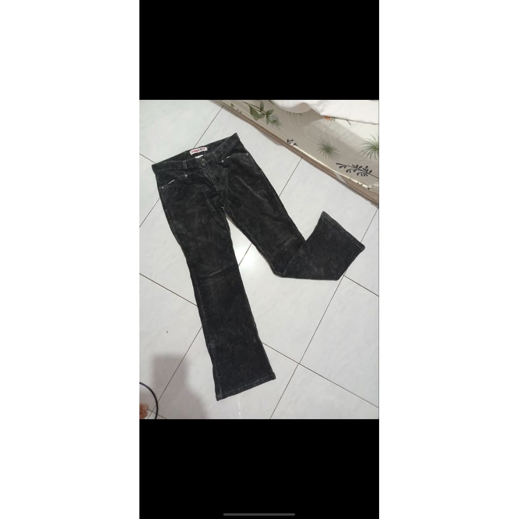 celana Cutbray corduroy wanita