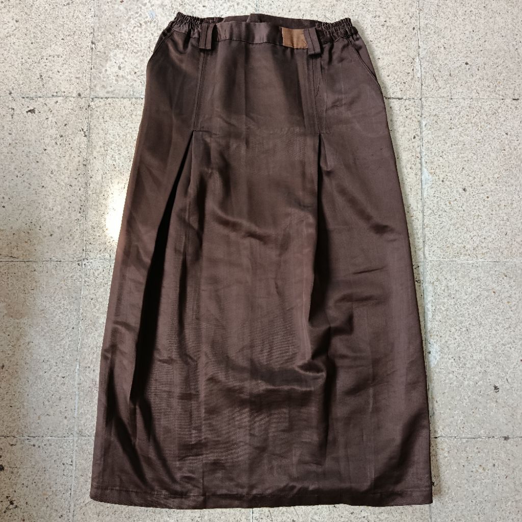 preloved rok span pramuka bahan licin rempel dua/ KWEK 33