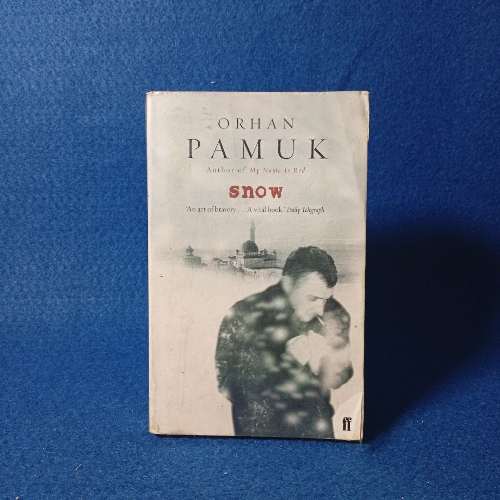 Novel Snow by Orhan Pamuk