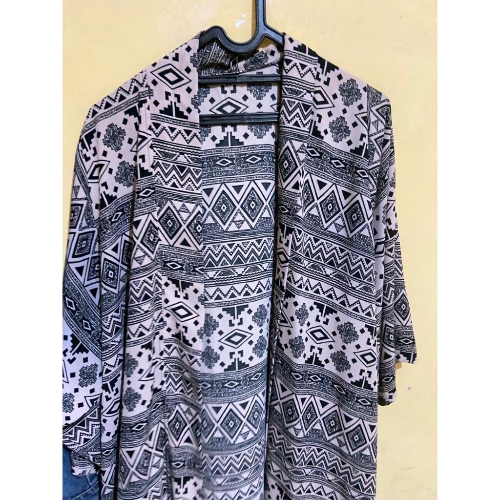 Long cardi wanita kekinian/ Outer trendy/ Remaja feminim [PRELOVED]