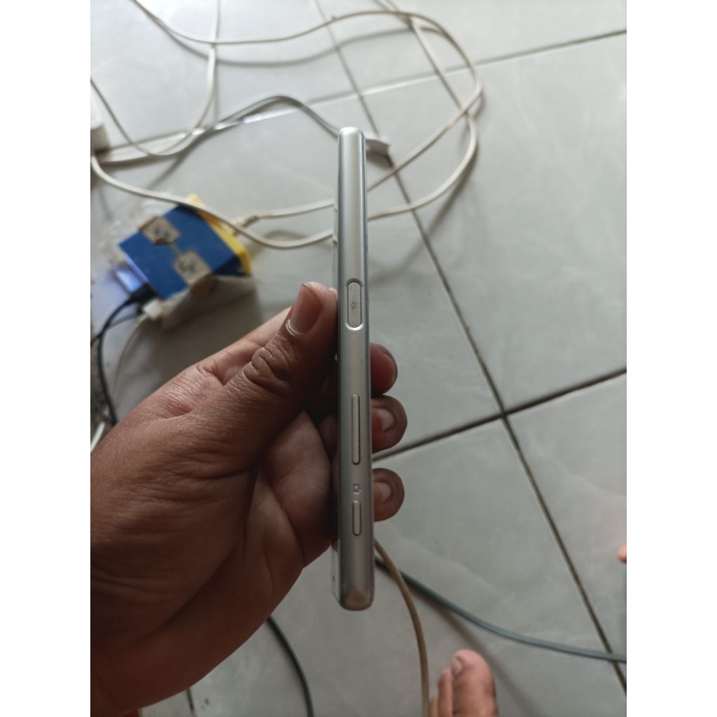 Sony Xperia x performance