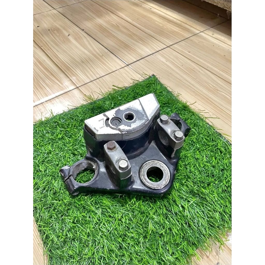 SEGITIGA ATAS MEGAPRO PRIMUS TIGER REVO NEW