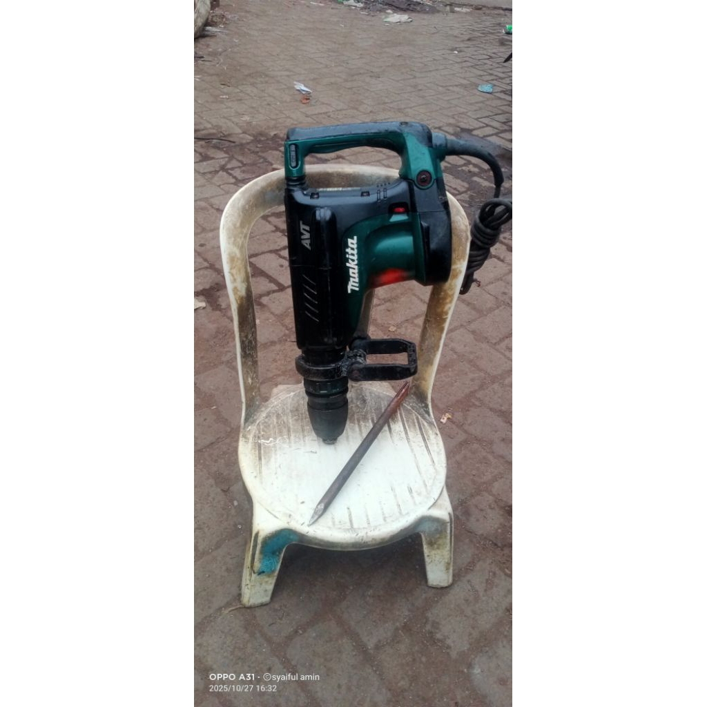 JACK HAMMER 10 KG SDS MAX MAKITA HM1312C. AVT. VARIABLE SPEED (SECOND).