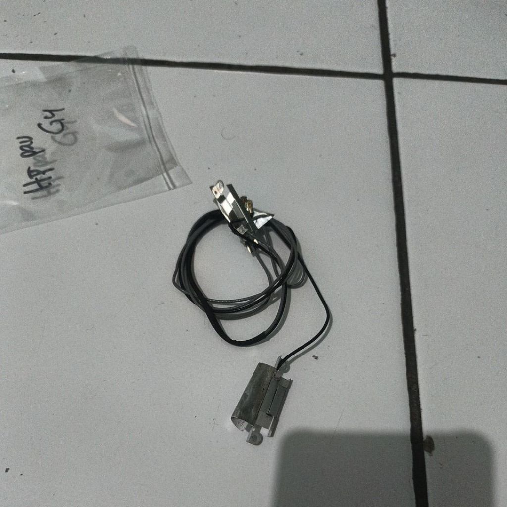 HP pavilion G4 kabel antena wifi