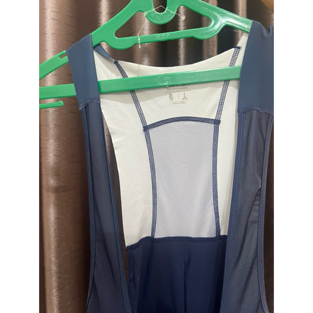 Preloved Bib Monton biru Man size XL