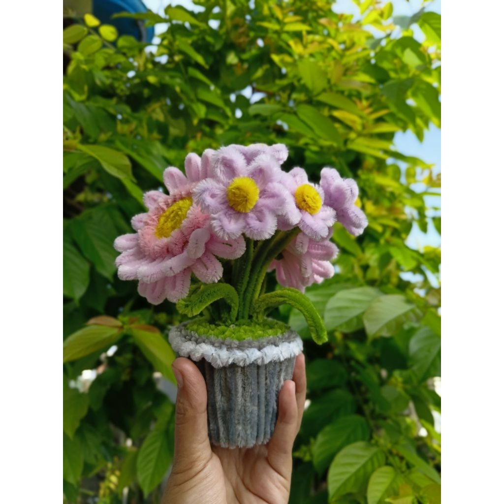 Bunga pot kawat bulu custom | Double Big Gerberra dan mini daisy | Kado unik dan lucu