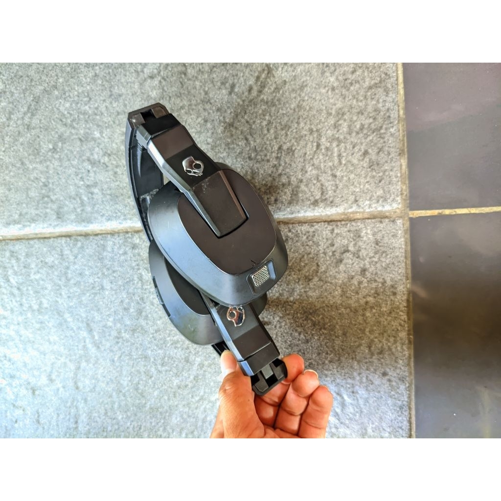 Skullcandy HEADPHONE  suara manteb minus ga ad busa