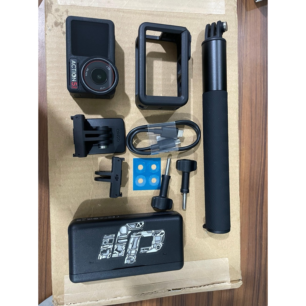 (Second) DJI Osmo Action 5 Pro - Action Camera | 4K/60fps High-Dynamic Low- Light Imaging- Adventur 