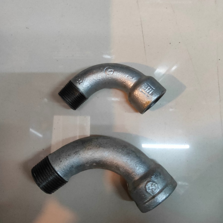 Elbow Bochten 1-1/2" Galvanis