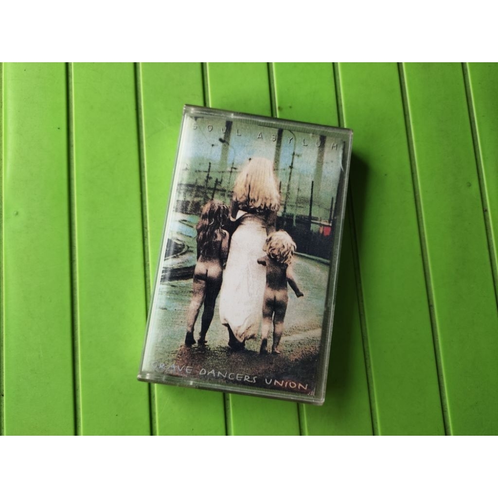 Kaset pita Soul Asylum mulus