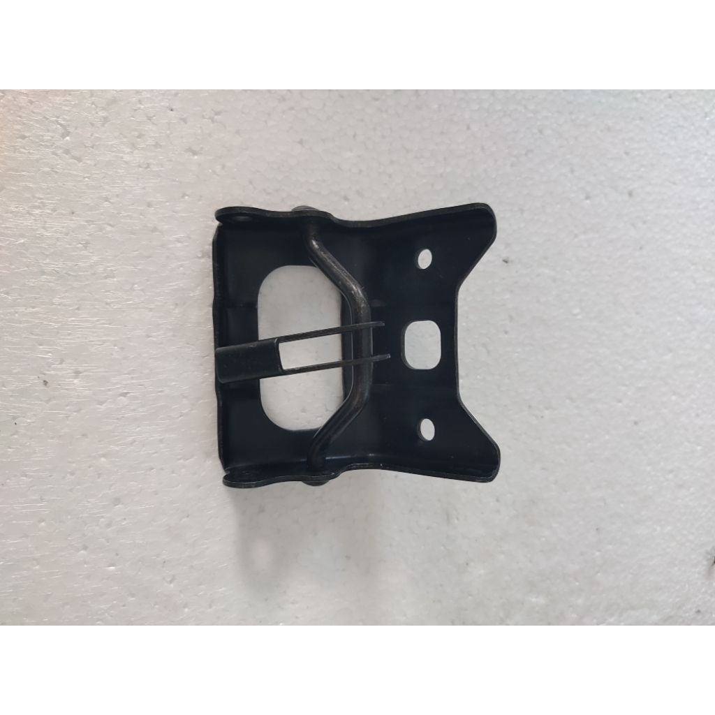 Hinge Engsel Jok SADEL Honda PCX 150 K97 Honda PCX 160 K1Z 77210K97100 HONDA ADV ORIGINAL