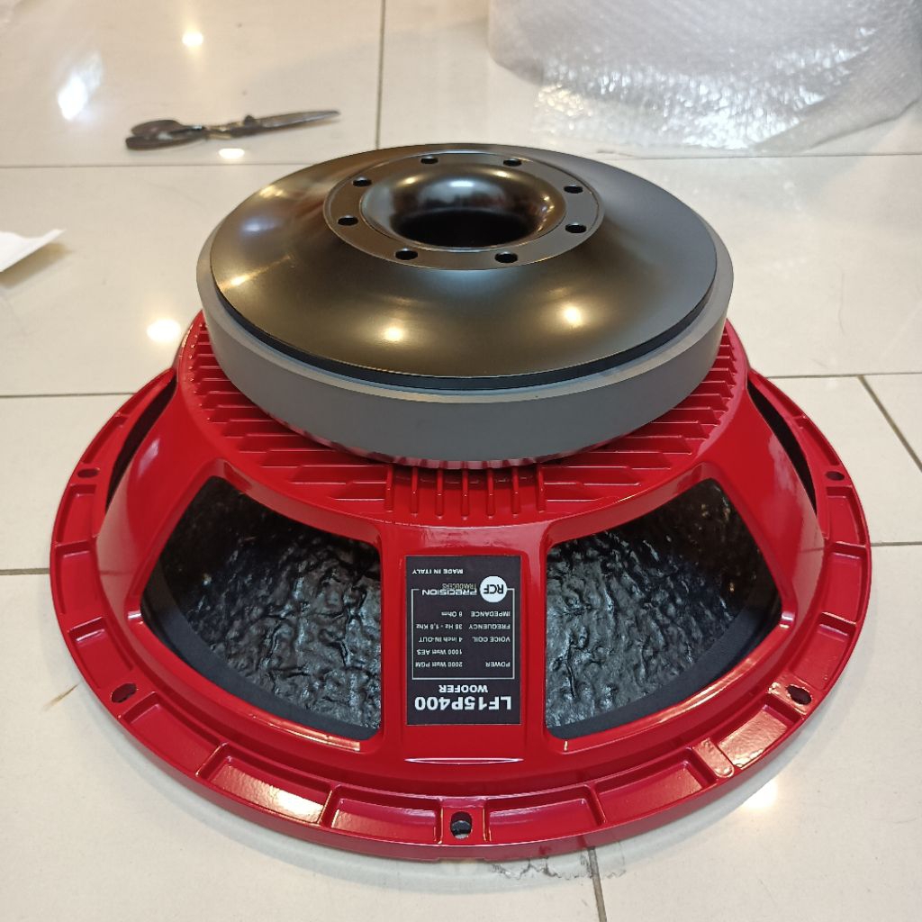 Komponen Speaker 15 inc RCF LF15-P400 Red series VC 4inc LF15P400