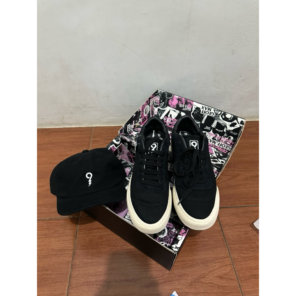 Geoff Max Sadega 9th black