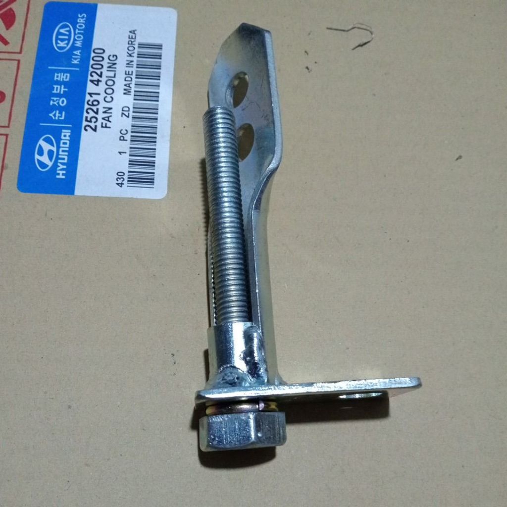 Baut pangkon ban serep Grandmax pick up