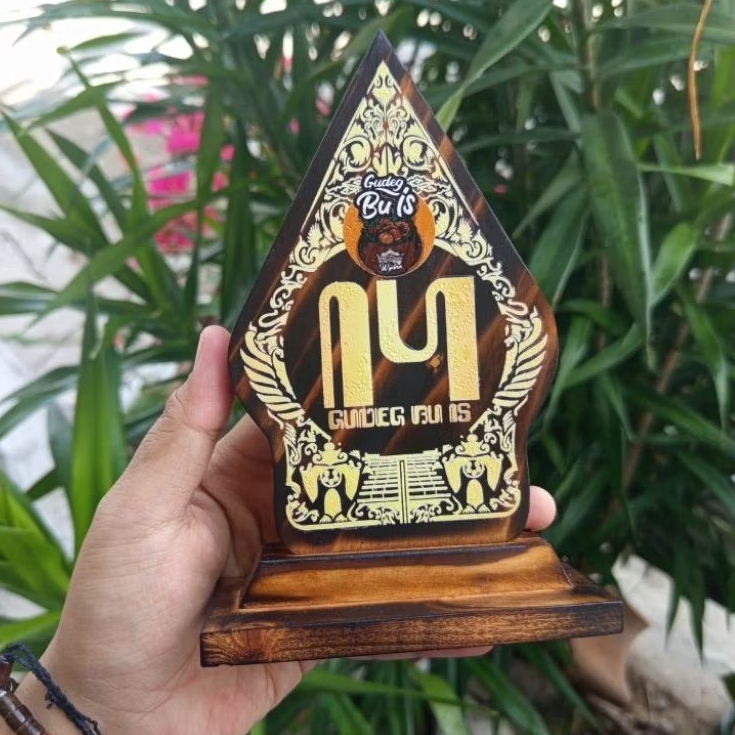 NOMOR MEJA WAYANG GUNUNGAN | Nomor meja cafe | Nomor meja resto | Nomor meja  kayu | Nomor meja klas