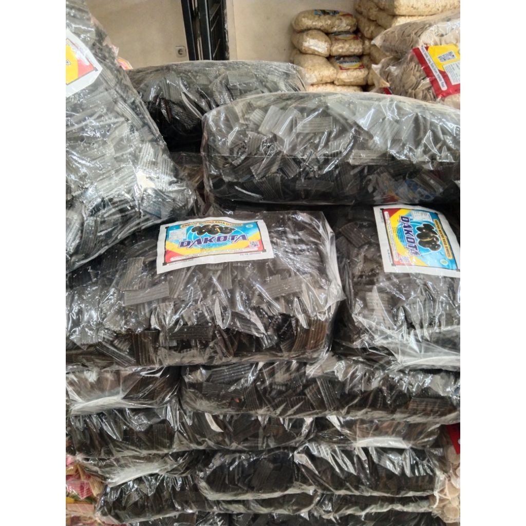 kerupuk jengkol sisir mentah 1 bal 5kg