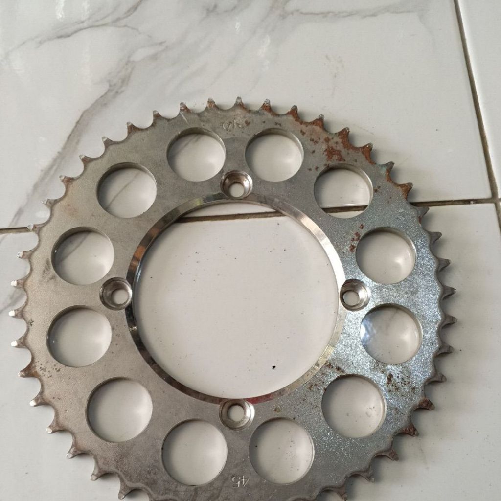 gir belakang Kawasaki KLX  ukuran 45/520