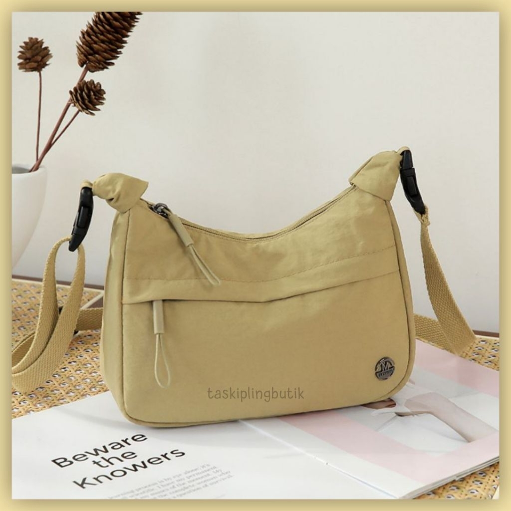 TAS SELEMPANG WANITA FASHION JEAN TAS TENTENG KEKINIAN IMPORT RINGAN ANTI AIR