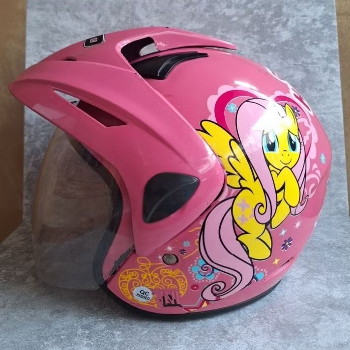 PRELOVED HELM ANAK SNI HELM PINK LITTLE PONY BOGO ANAK UMUR 5TH - 12TH UDAH LAUNDRY WANGI SIAP PAKAI