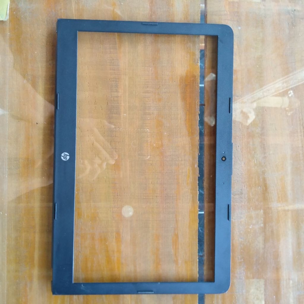 casing frame laptop hp 240 G6
