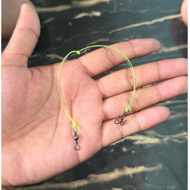 Rangkaian kail ombyok 4 mata kail / rangkaian mata pancing ombyok