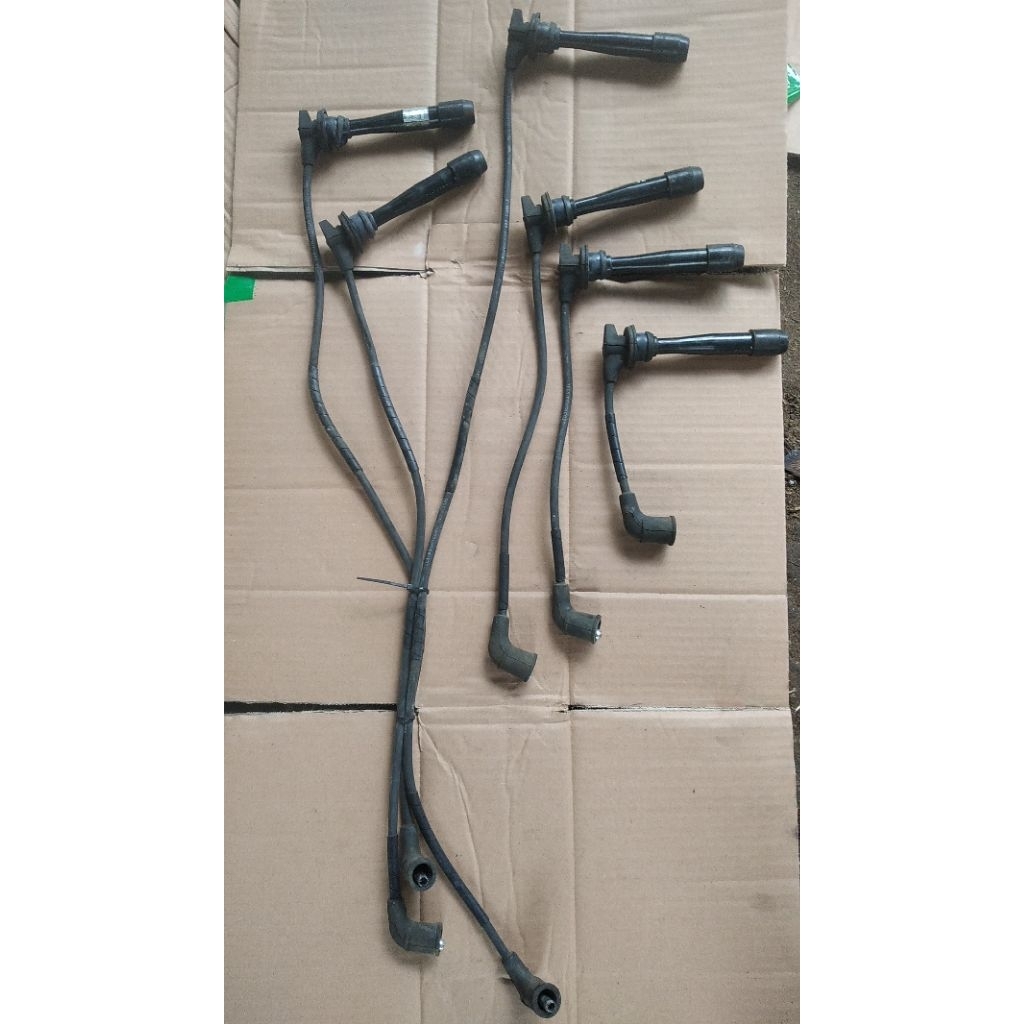 Kabel Busi Hyundai Trajet V6 2700 cc